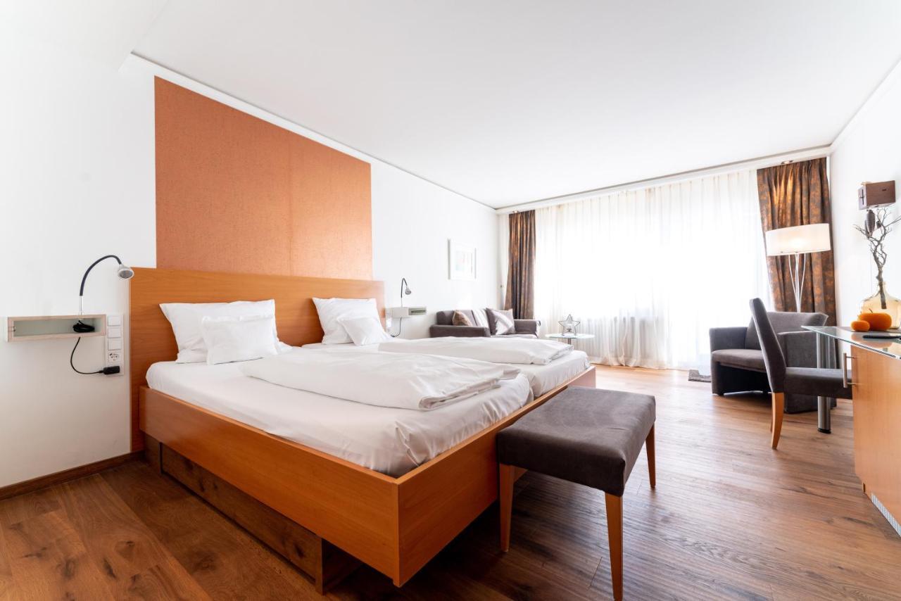 Hotel Zum Ochsen Schönwalde Exteriör bild