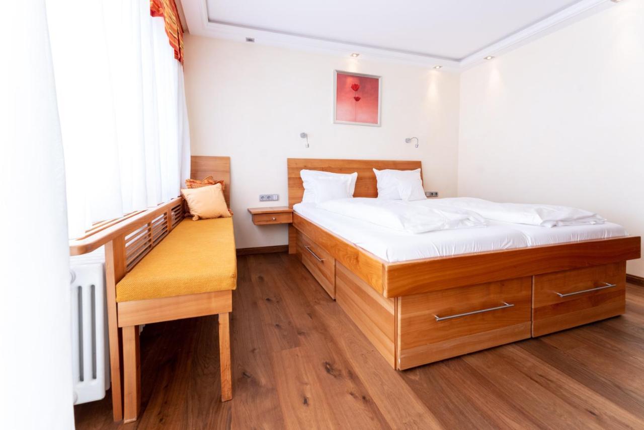 Hotel Zum Ochsen Schönwalde Exteriör bild